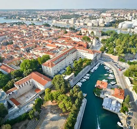 Zadar Apartments شقة زادار